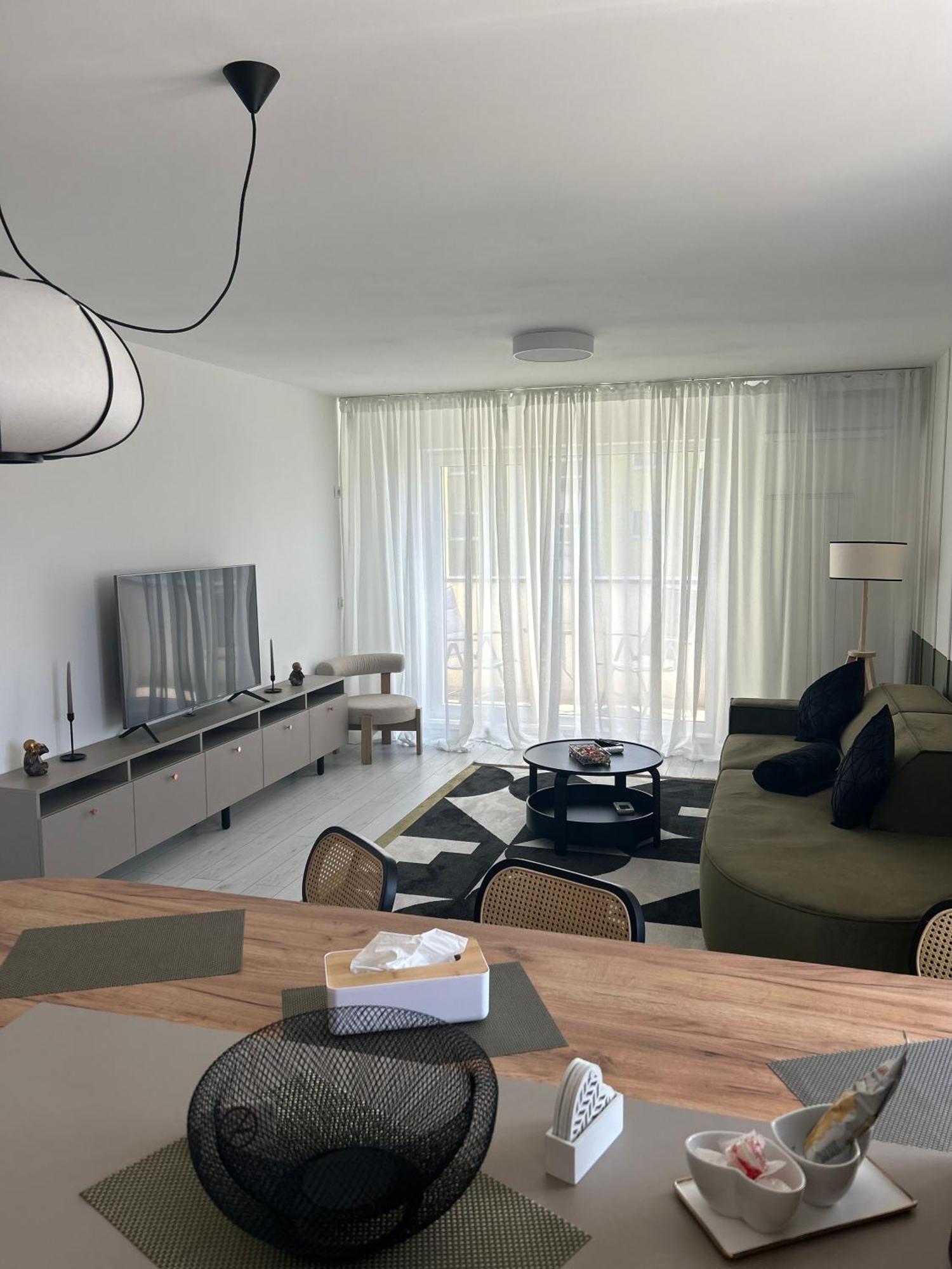 Apartament Urban Oasis Braszów Zewnętrze zdjęcie